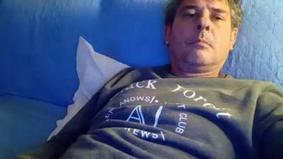 jackal731 live cam on Cam4