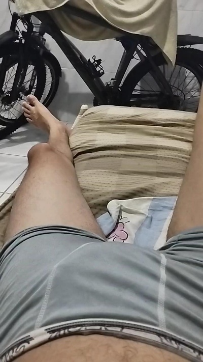 jackhot32 live cam on Cam4