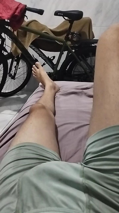 jackhot32 live cam on Cam4