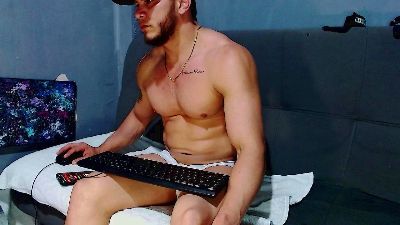 jacob_black1804 live cam on Cam4