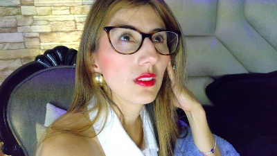 jade_white_ live cam on Cam4