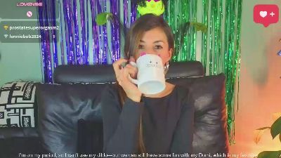 jade_white_ live cam on Cam4