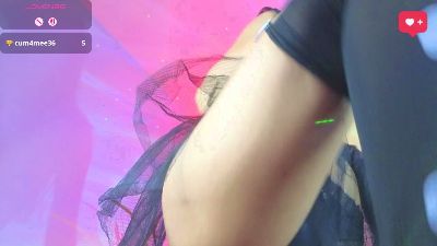 jade_white_ live cam on Cam4