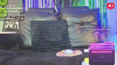 jade_white_ live cam on Cam4