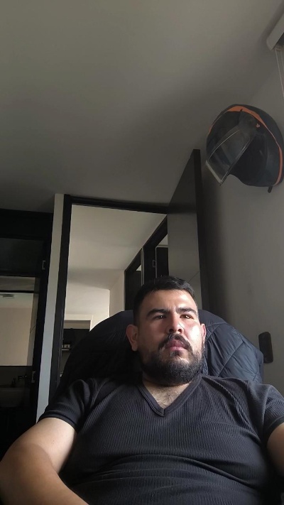 jair181 live cam on Cam4