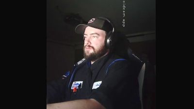 jaked1215 live cam on Cam4