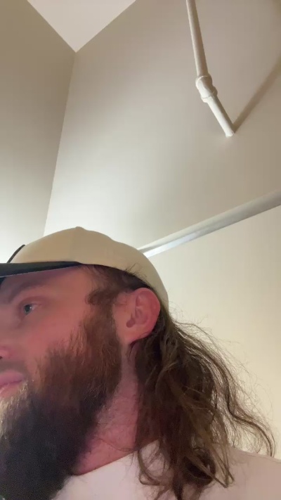 jakesauce live cam on Cam4