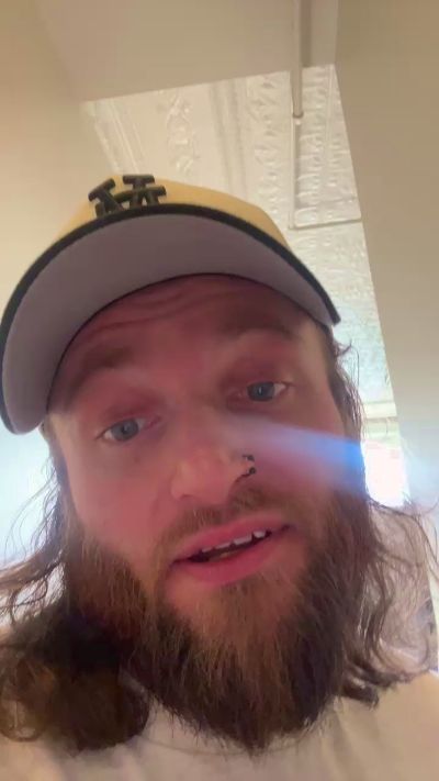 jakesauce live cam on Cam4