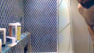jakou772 live cam on Cam4