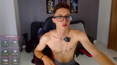 james_bigc0ck20 live cam on Cam4