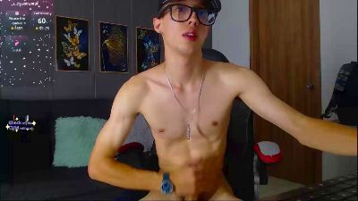 james_bigc0ck20 live cam on Cam4