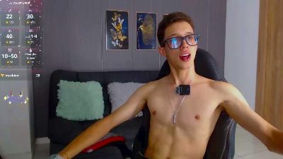 james_bigc0ck20 live cam on Cam4