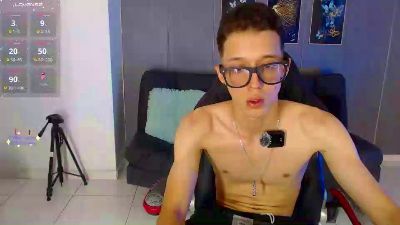 james_bigc0ck20 live cam on Cam4
