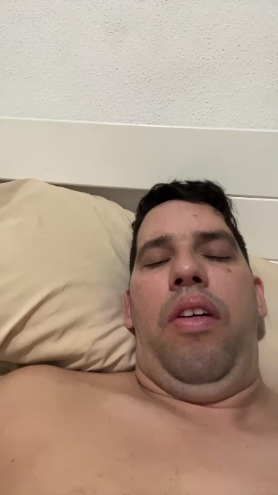 jandry7 live cam on Cam4