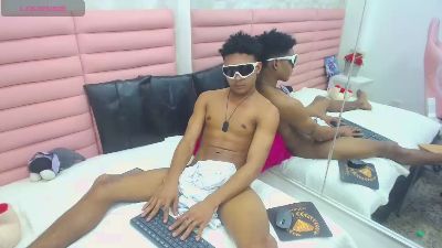 janner_cum51 live cam on Cam4