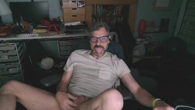 jareth_returnss live cam on Cam4