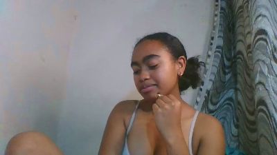 jari4 live cam on Cam4