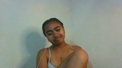 jari4 live cam on Cam4