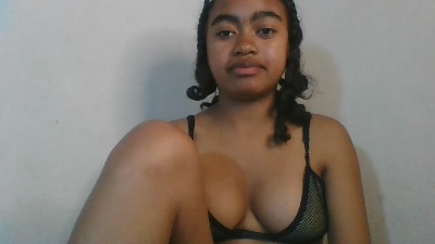 jari4 live cam on Cam4