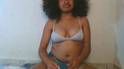 jari4 live cam on Cam4