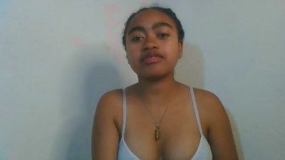 jari4 live cam on Cam4