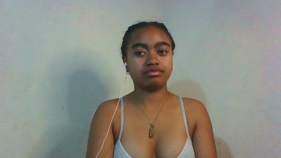 jari4 live cam on Cam4