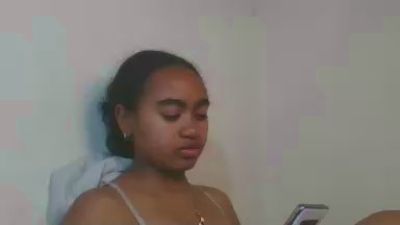 jari4 live cam on Cam4