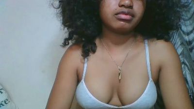 jari4 live cam on Cam4