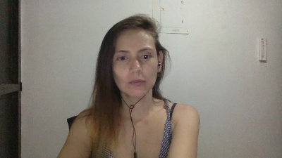 jasminalba live cam on Cam4