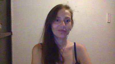 jasminalba live cam on Cam4