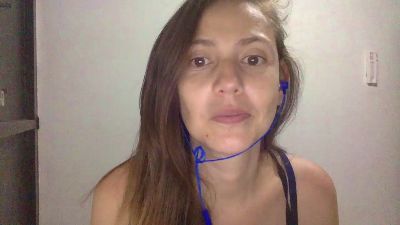 jasminalba live cam on Cam4