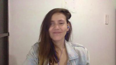 jasminalba live cam on Cam4