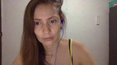 jasminalba live cam on Cam4