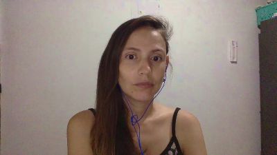 jasminalba live cam on Cam4