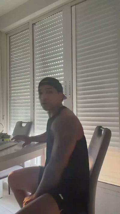jasoncb23 live cam on Cam4