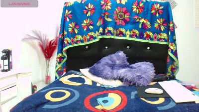 jatzibe_hot_93 live cam on Cam4