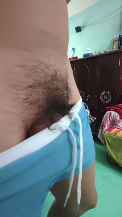 javi1017 live cam on Cam4