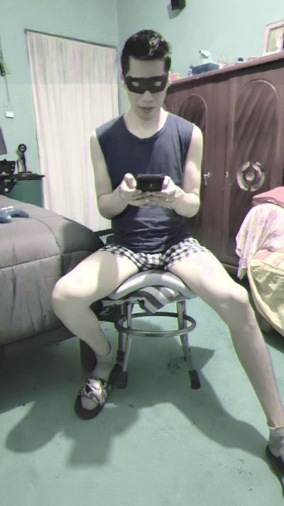 javi1017 live cam on Cam4