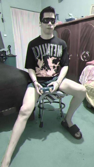 javi1017 live cam on Cam4
