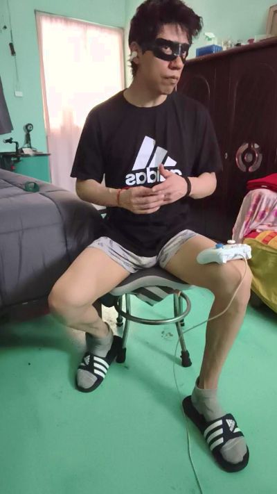 javi1017 live cam on Cam4