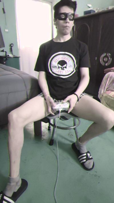 javi1017 live cam on Cam4