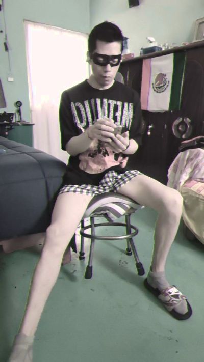 javi1017 live cam on Cam4