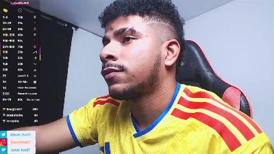 javier_hot27_ live cam on Cam4