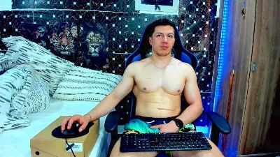 javiersexyvoy live cam on Cam4