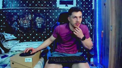 javiersexyvoy live cam on Cam4
