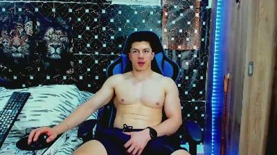 javiersexyvoy live cam on Cam4
