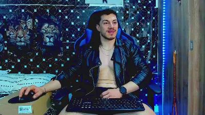 javiersexyvoy live cam on Cam4