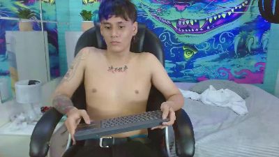 jay_kurt live cam on Cam4