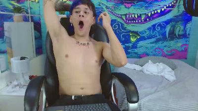 jay_kurt live cam on Cam4