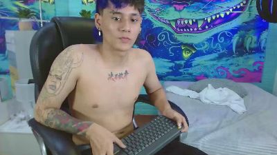 jay_kurt live cam on Cam4